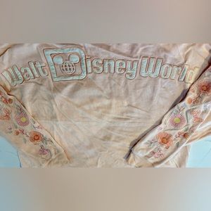 Disney Spirit Jersey. Peach flowers. Velvet. Size XL.